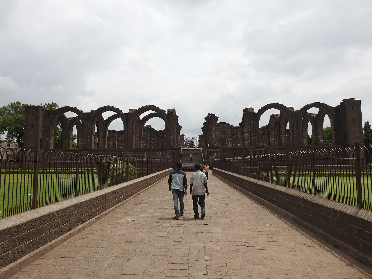 Bara Kaman — unfinished tomb of Ali Adil Shah II