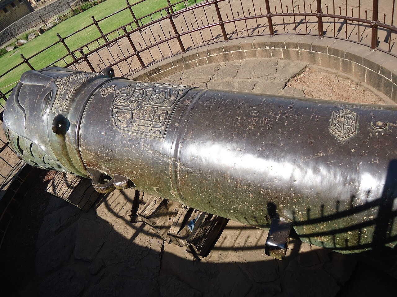 Malik-e-Maidan — the Lord of the Battlefield, the great Bijapuri cannon