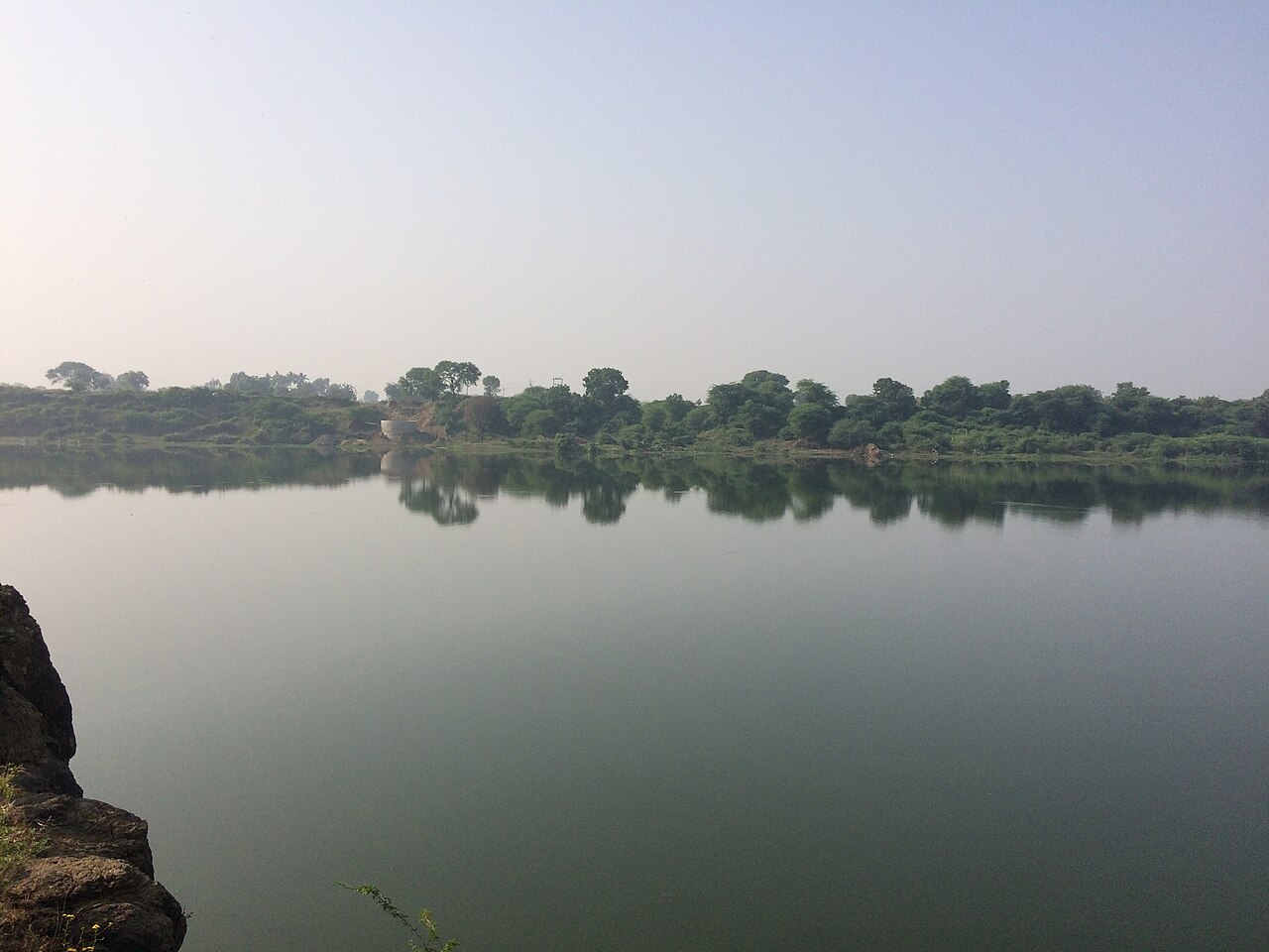 The Godavari river at Nanded, viewed from the southern bank