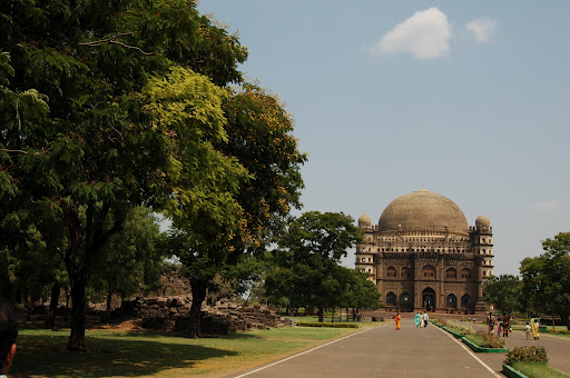 Gol Gumbaz at Bijapur, the great Adil Shahi monument